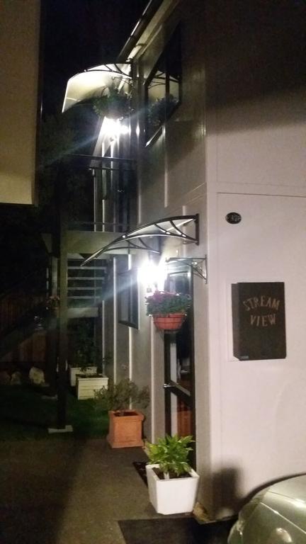 Stream View Apartment Christchurch Bagian luar foto